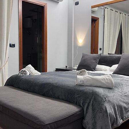 Domi Apartments Wellness Pompeia Exterior foto