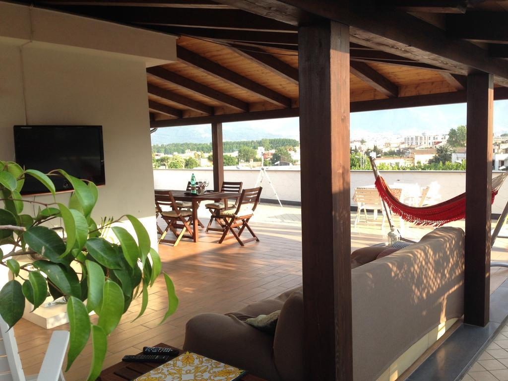 Domi Apartments Wellness Pompeia Exterior foto