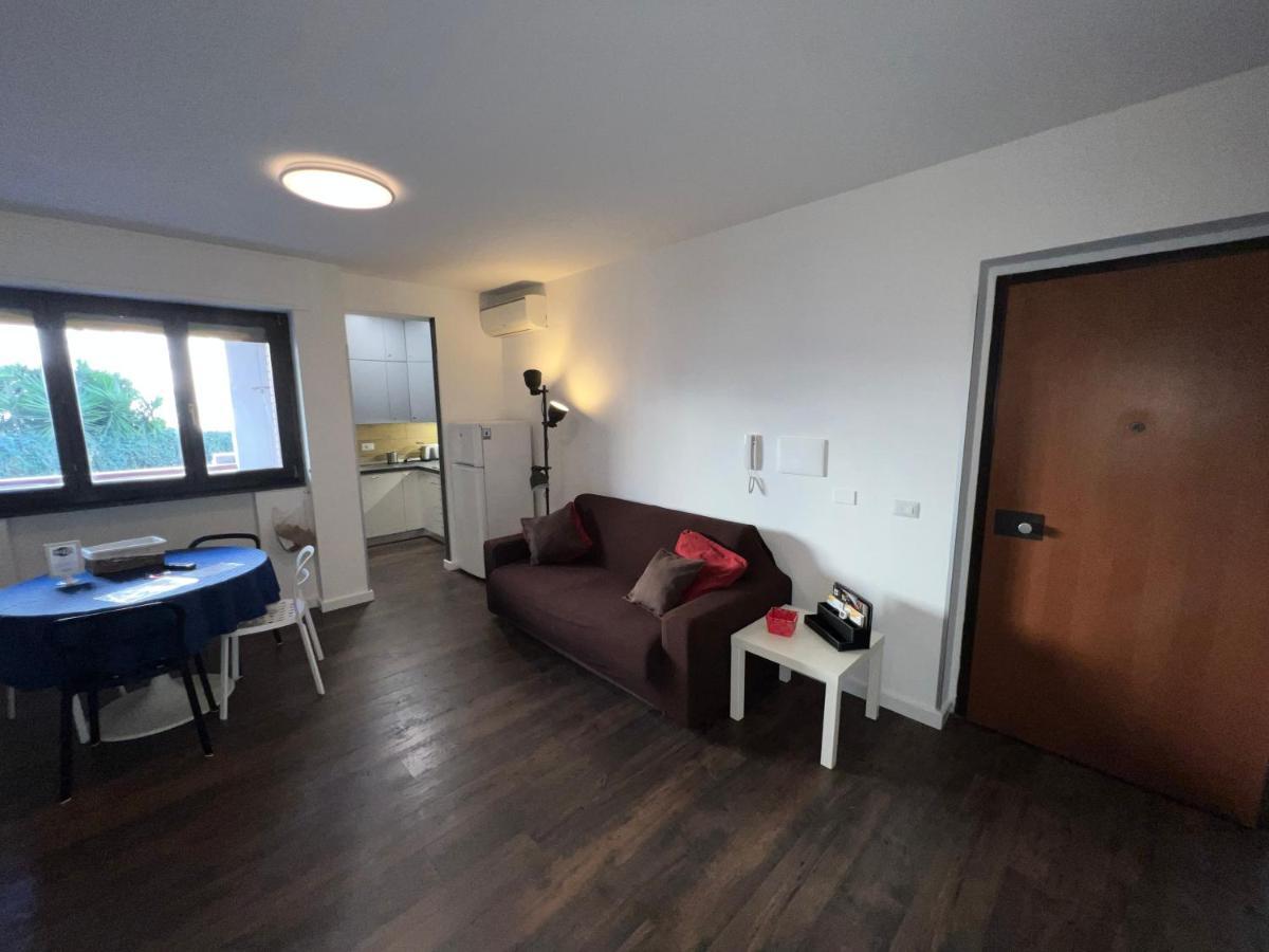Domi Apartments Wellness Pompeia Exterior foto